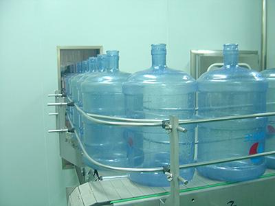 Instalasi Pemurnian Air Minum di Ghana